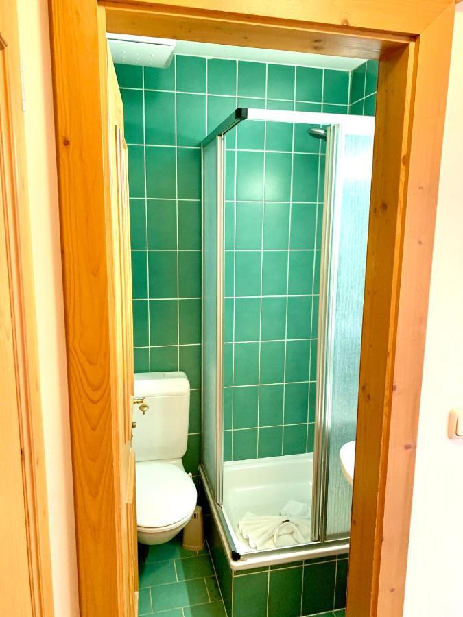 Gutshof Zum Schluxen Appartement Pinswang Buitenkant foto